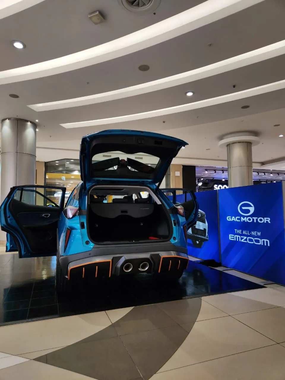 University & Mall activation photo